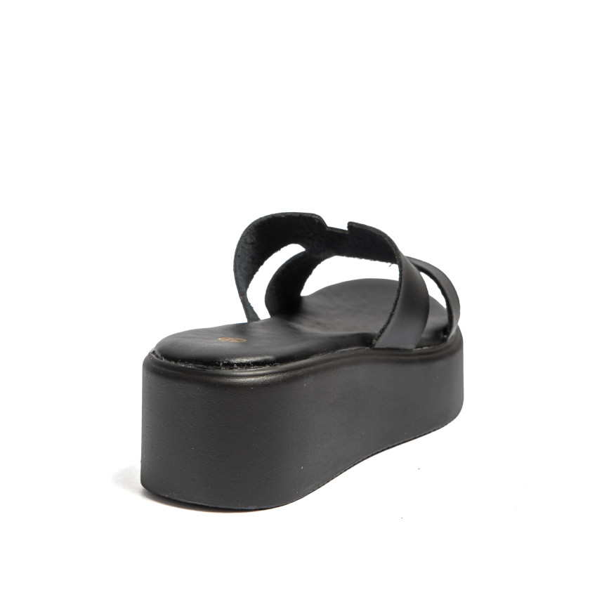 Σανδάλια Flatform με Ανοίγματα στο Πλάι