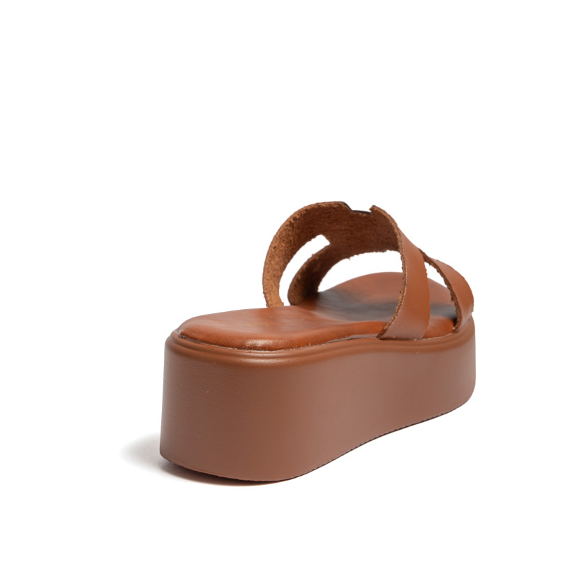Σανδάλια Flatform με Ανοίγματα στο Πλάι