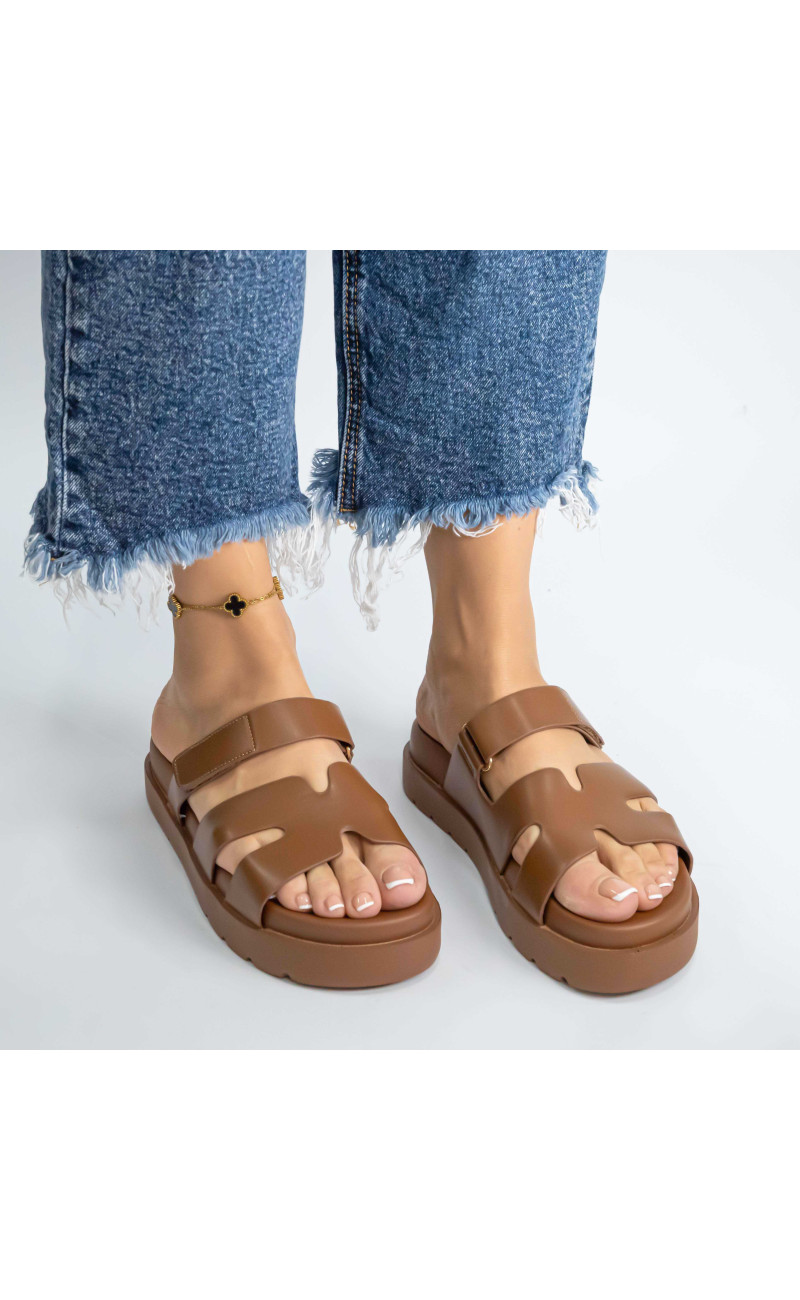 Σανδάλια Flatform με Λουράκια Scratch