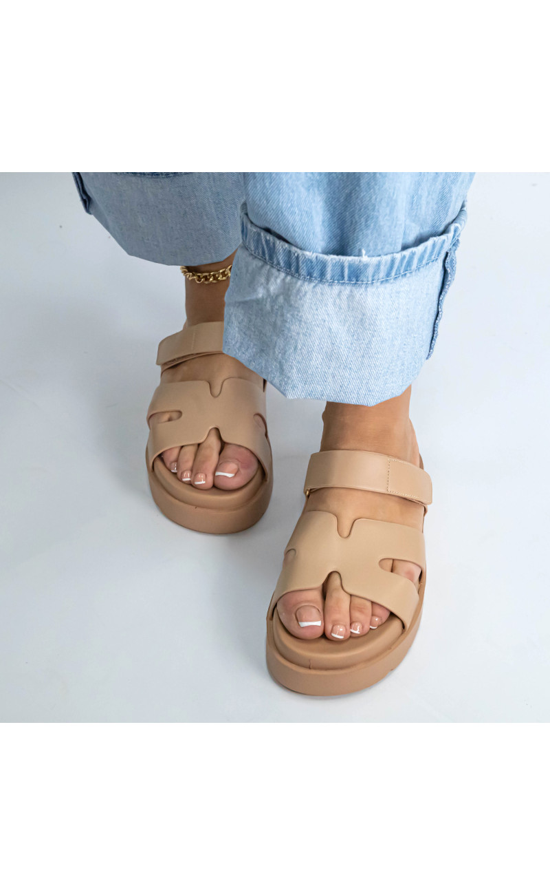 Σανδάλια Flatform με Λουράκια Scratch