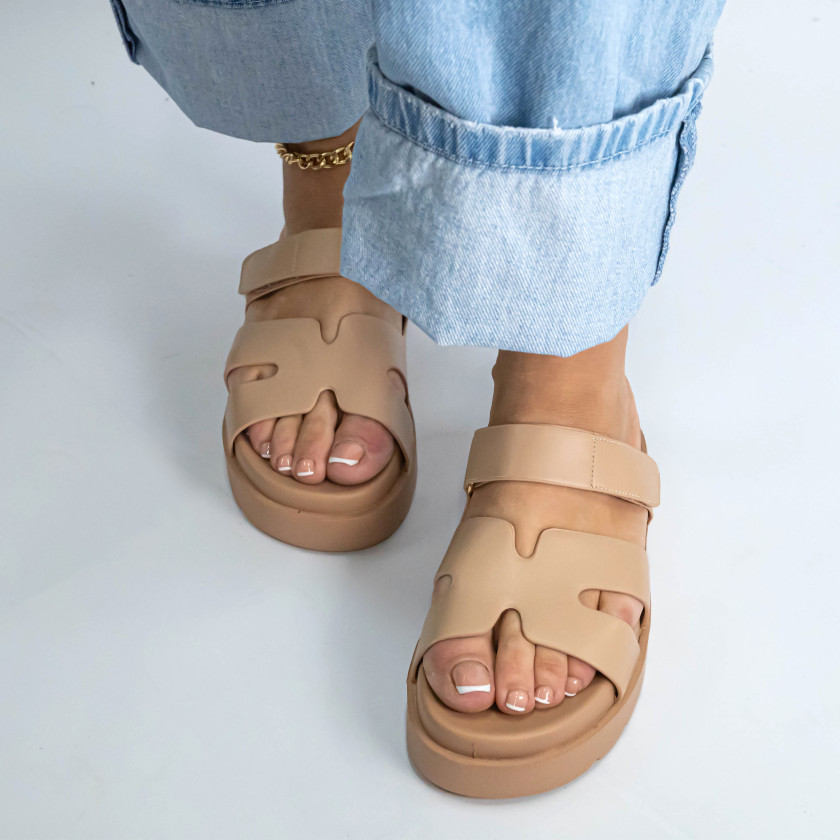Σανδάλια Flatform με Λουράκια Scratch