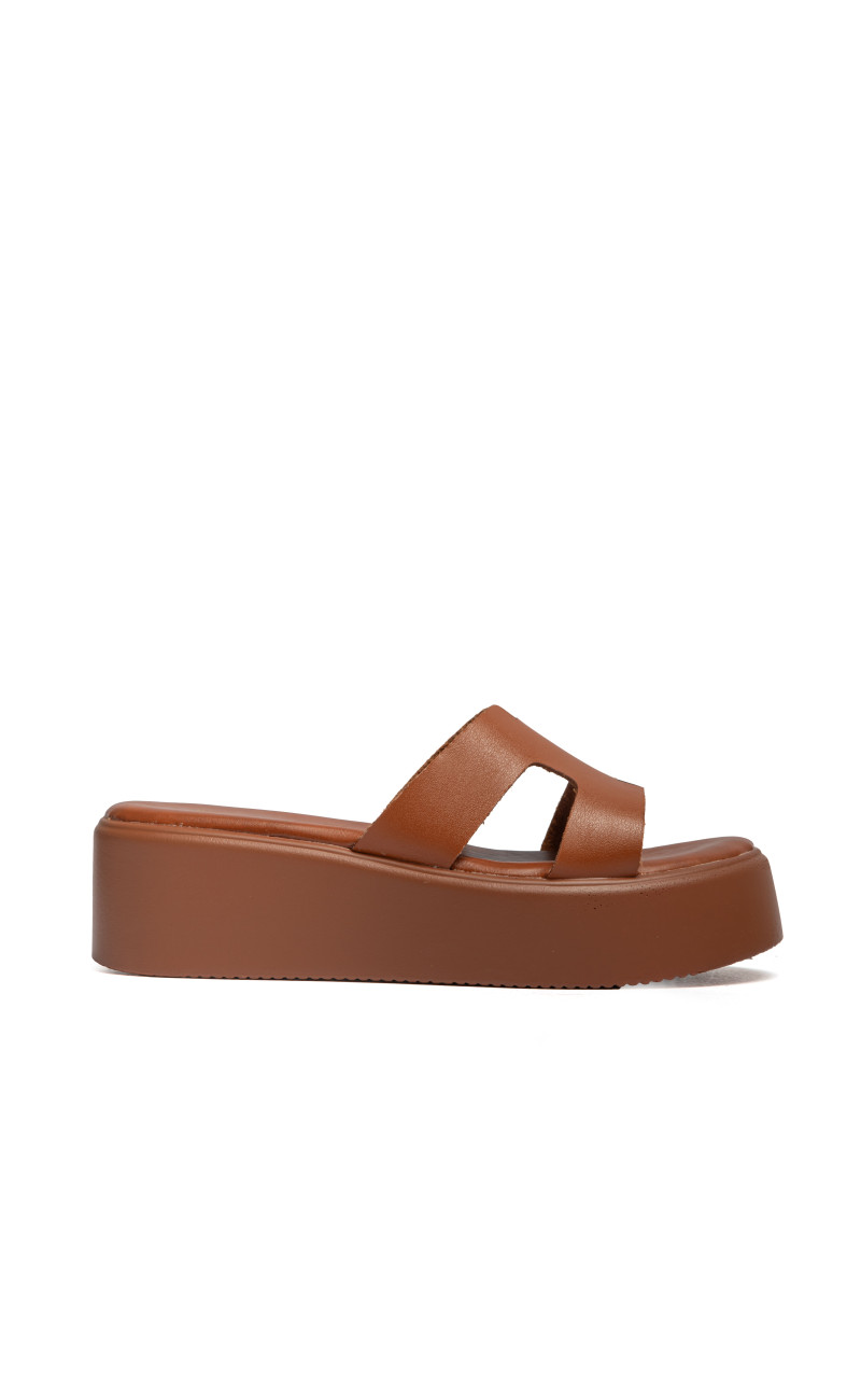 Σανδάλια Flatform με Ανοίγματα στο Πλάι