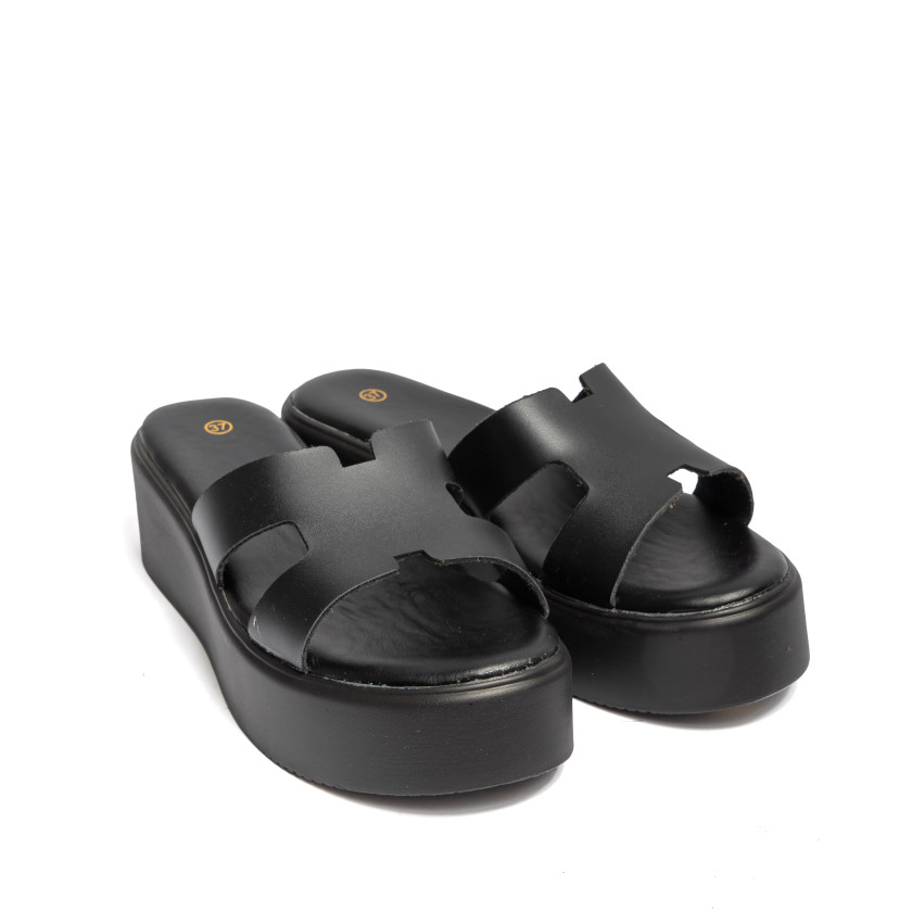 Σανδάλια Flatform με Ανοίγματα στο Πλάι