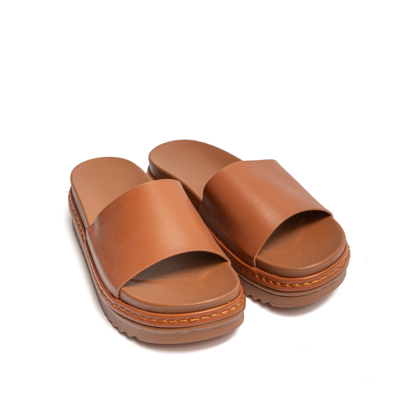 Σανδάλια Flatform με Φαρδιά Φάσα