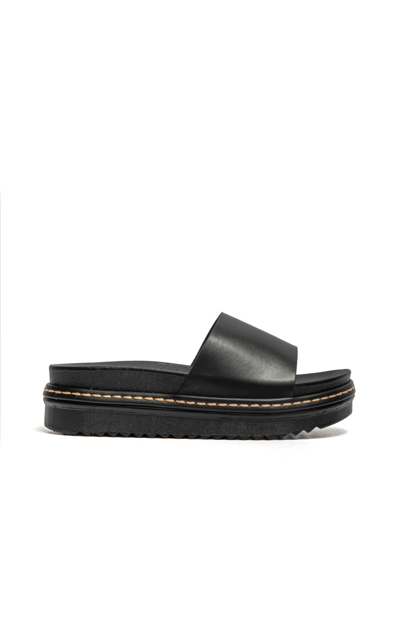 Σανδάλια Flatform με Φαρδιά Φάσα