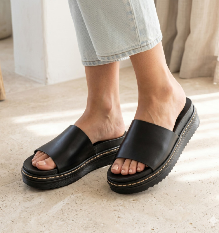 Σανδάλια Flatform με Φαρδιά Φάσα