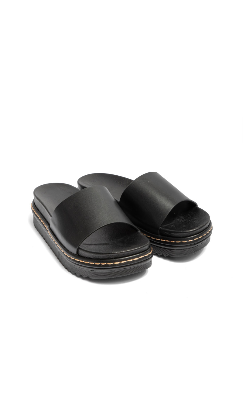 Σανδάλια Flatform με Φαρδιά Φάσα