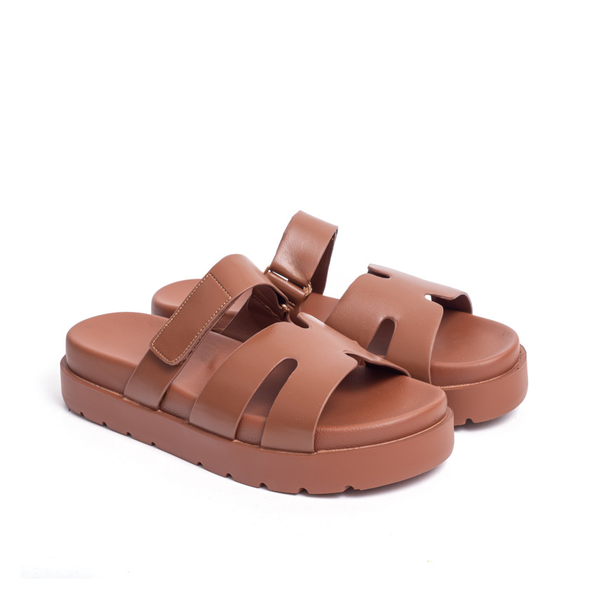 Σανδάλια Flatform με Λουράκια Scratch