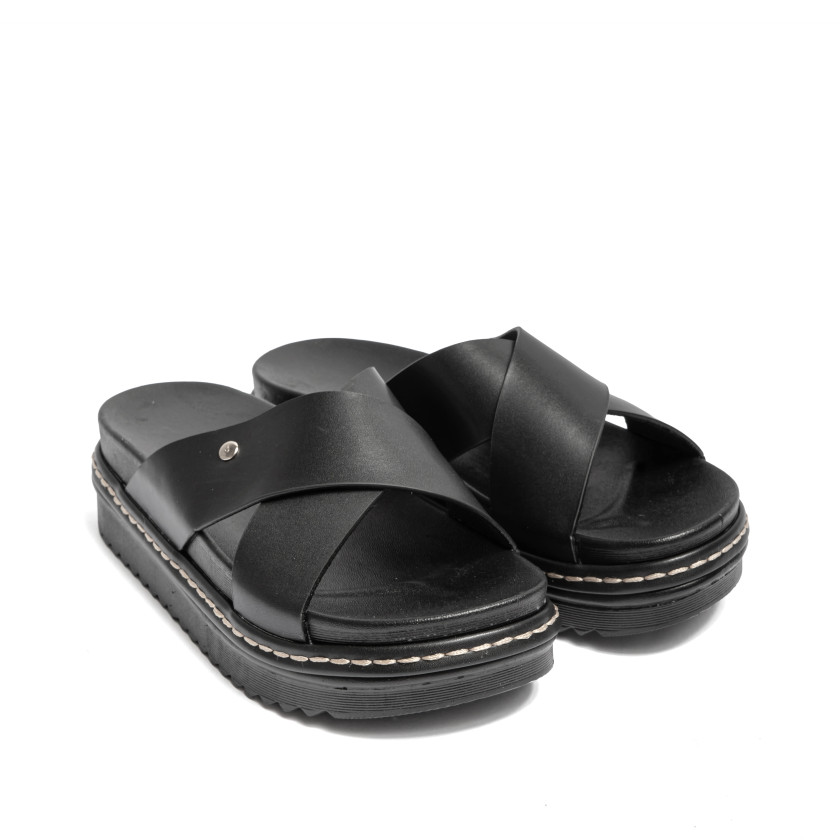 Σανδάλια Flatform με Χιαστί Λουράκια