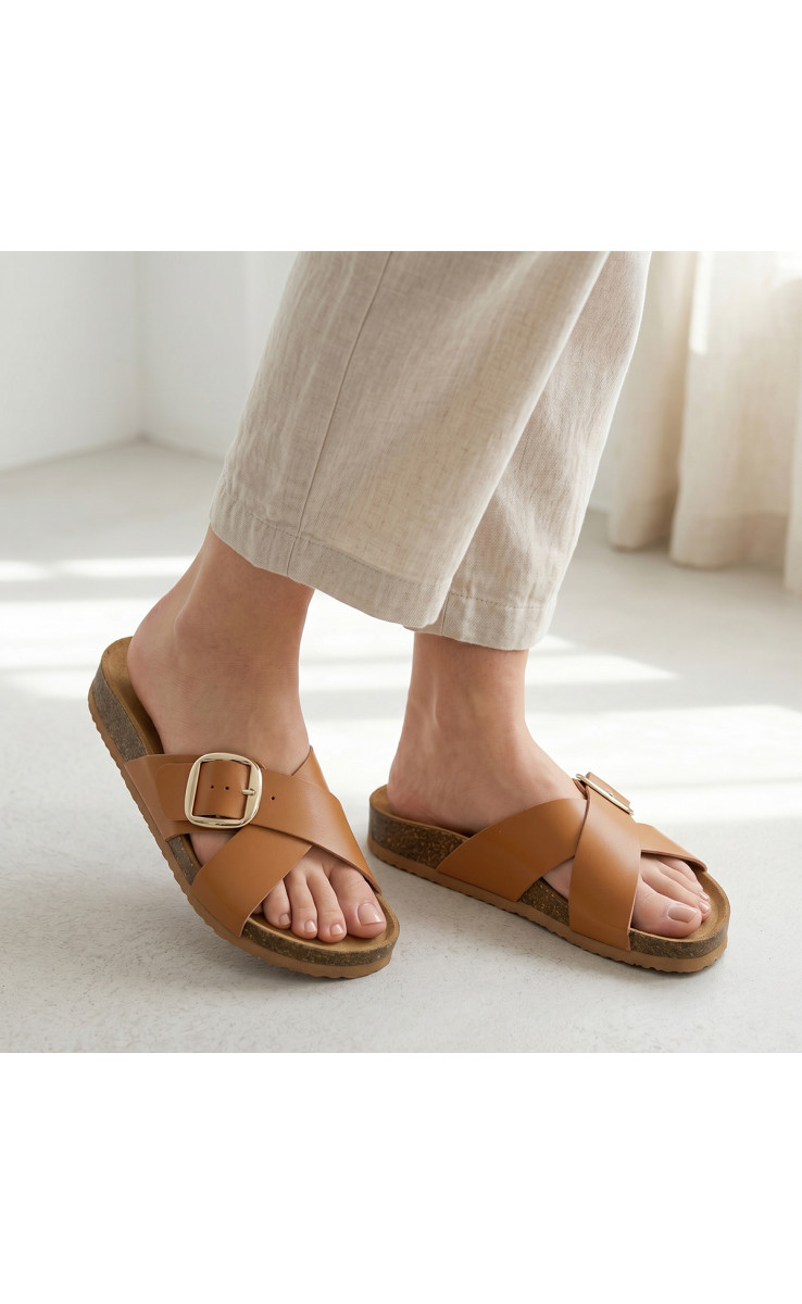Σανδάλια Flatform με Χιαστί Λουράκια