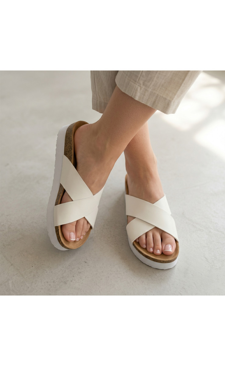 Σανδάλια Flatform με Χιαστί Λουράκια