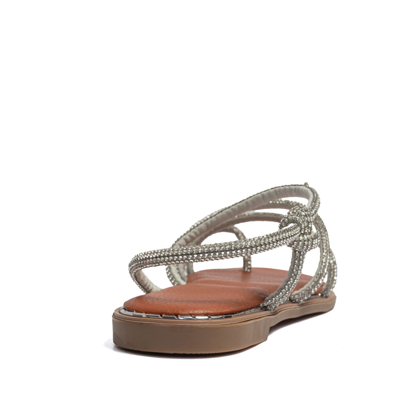 Flat Σανδάλια με Λοξό Λουράκι & Strass