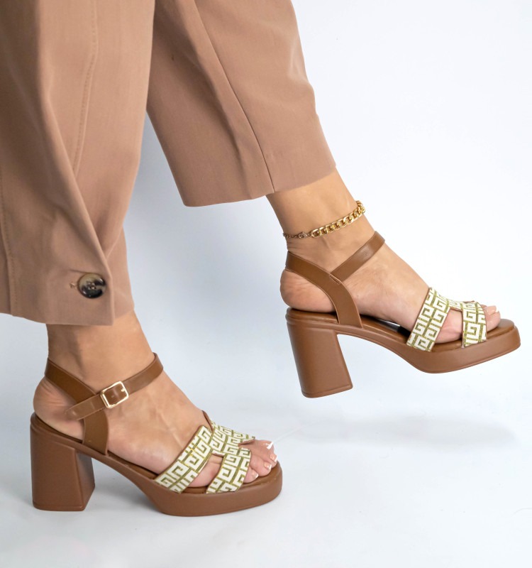 Πέδιλα Flatform με Ανοίγματα στο Πλάι & Μπαρέτα