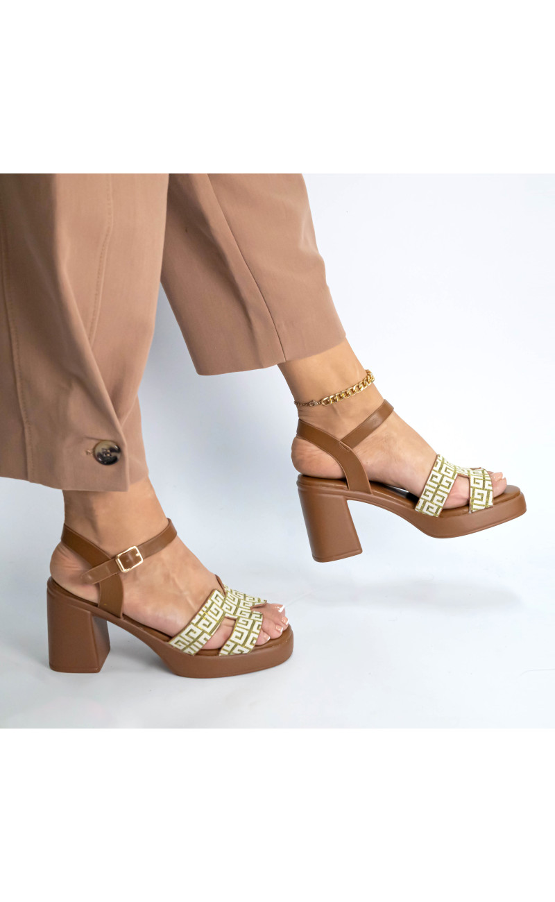 Πέδιλα Flatform με Ανοίγματα στο Πλάι & Μπαρέτα