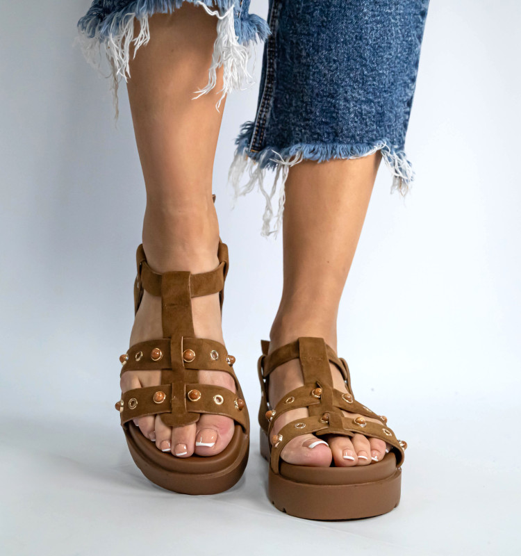 Σανδάλια Flatform με Ανοίγματα στο Πλάι & Τρουκς