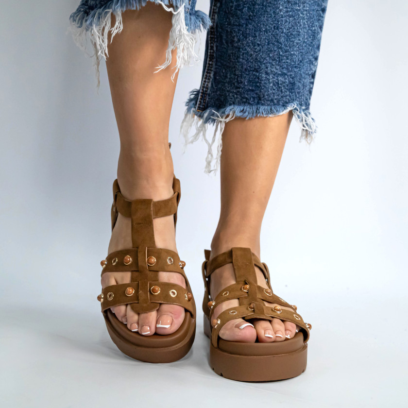 Σανδάλια Flatform με Ανοίγματα στο Πλάι & Τρουκς