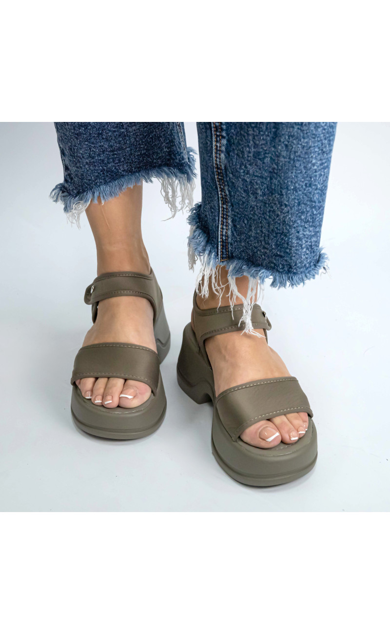 Sneakers Sandals με Λουράκι Scratch