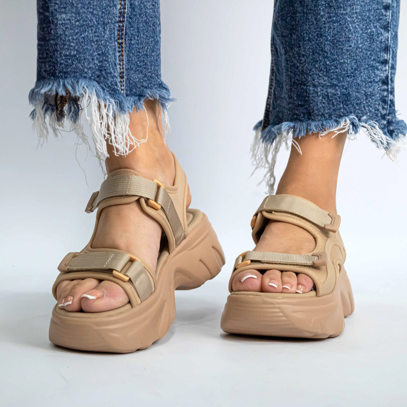 Sneakers Sandals με Λουράκια Scratch