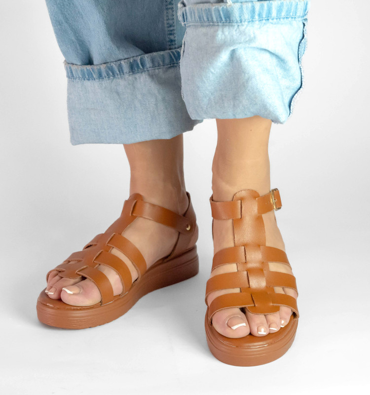 Σανδάλια Flatform με Πολλαπλά Λουράκια