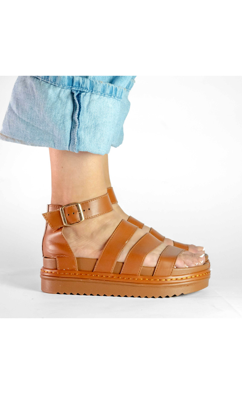 Σανδάλια Flatform με Χιαστί Λουράκια και Μπαρέτα