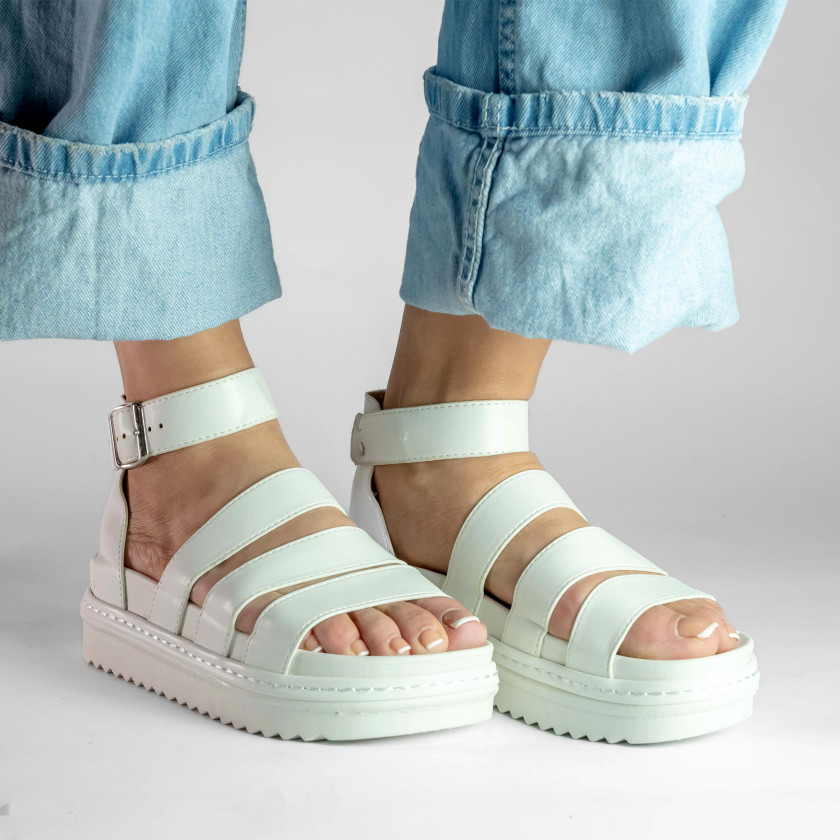 Σανδάλια Flatform με Χιαστί Λουράκια και Μπαρέτα