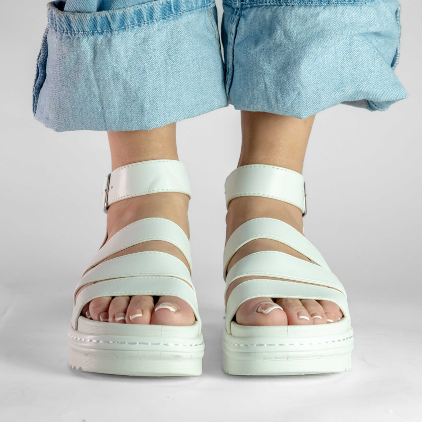 Σανδάλια Flatform με Χιαστί Λουράκια και Μπαρέτα