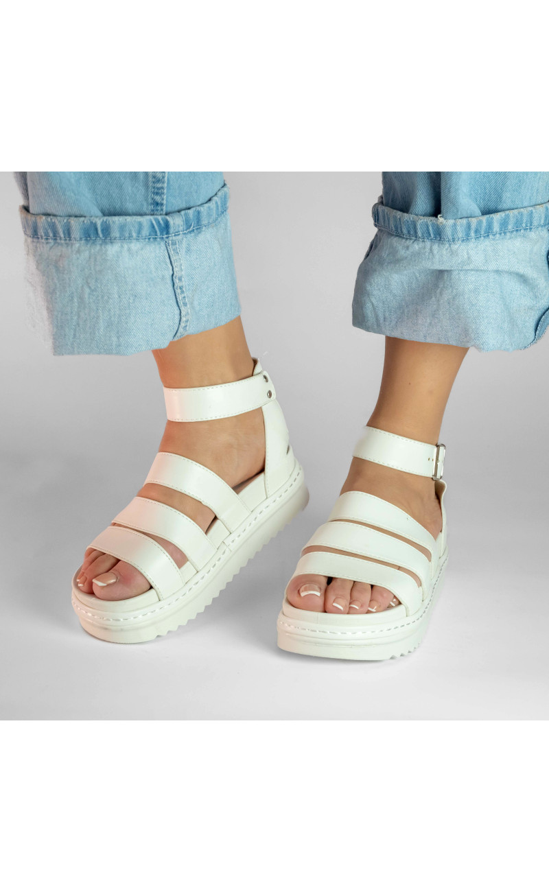 Σανδάλια Flatform με Χιαστί Λουράκια και Μπαρέτα