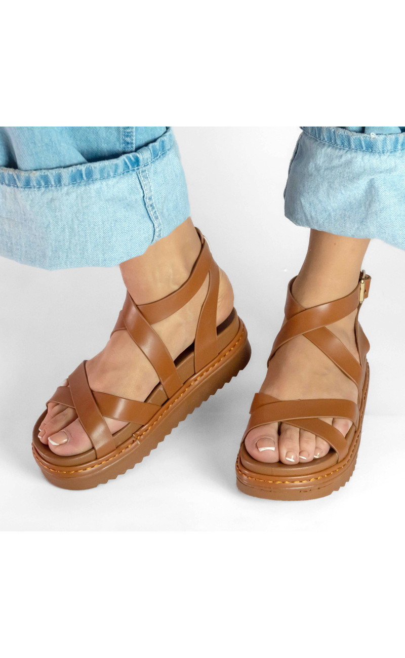 Σανδάλια Flatform με Χιαστί Λουράκια και Μπαρέτα