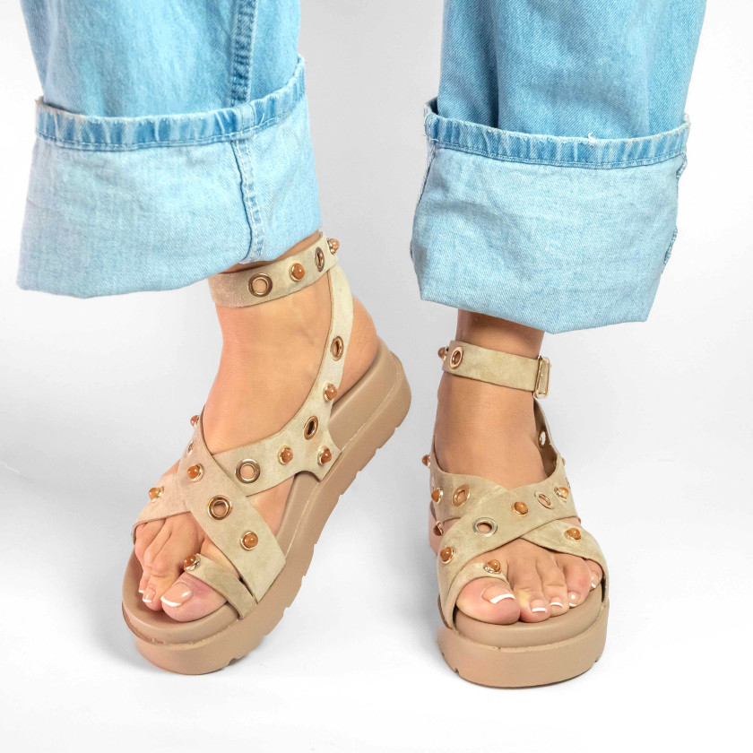 Σανδάλια Flatform με Χιαστί Λουράκια και Τρουκς