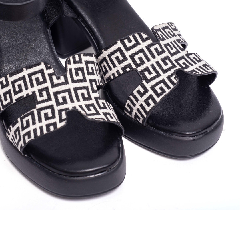 Πέδιλα Flatform με Ανοίγματα στο Πλάι & Μπαρέτα