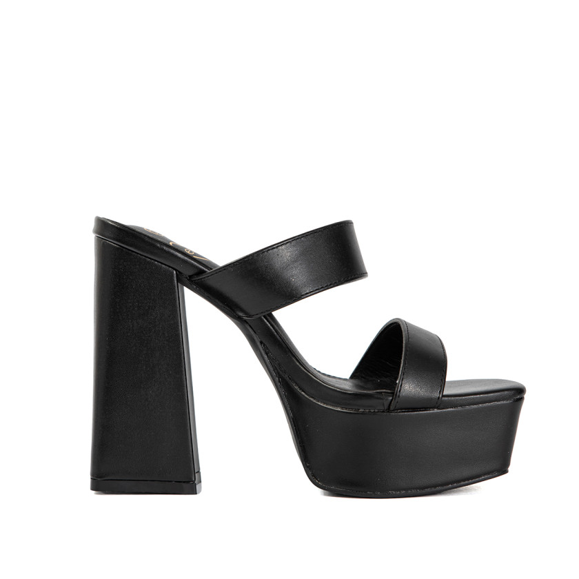 Mules με Φάσα & Τακούνι