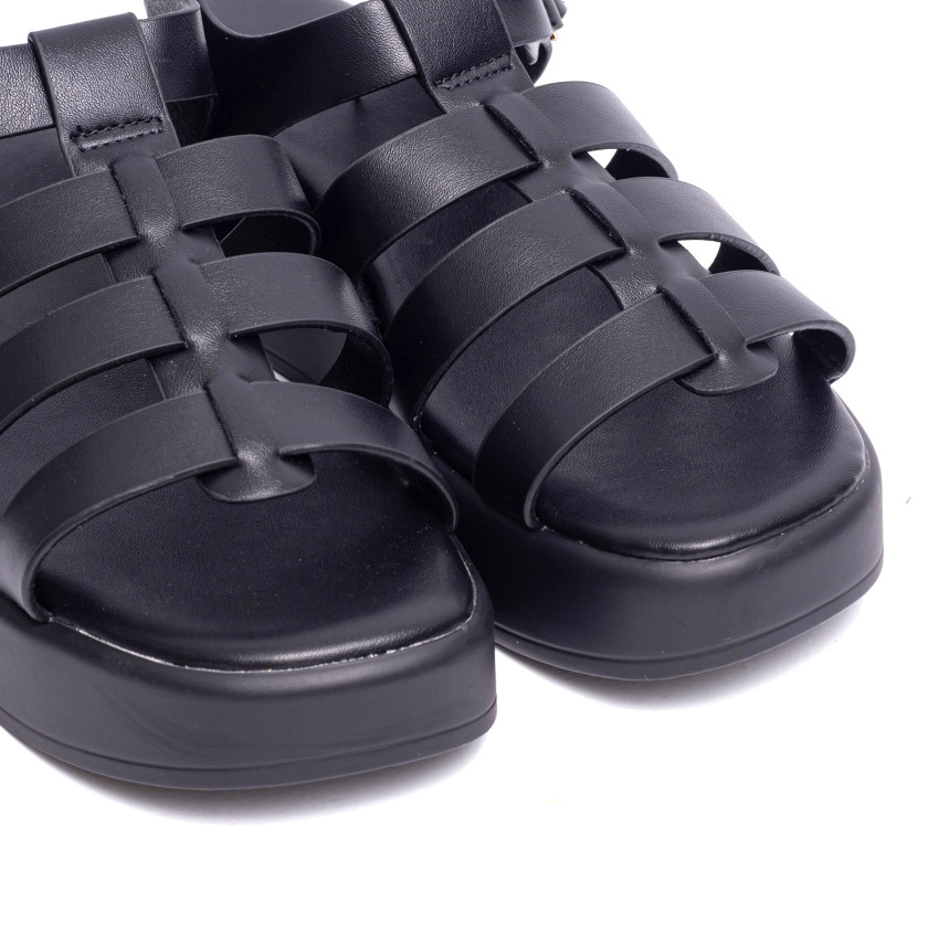 Σανδάλια Flatform με Πολλαπλά Λουράκια