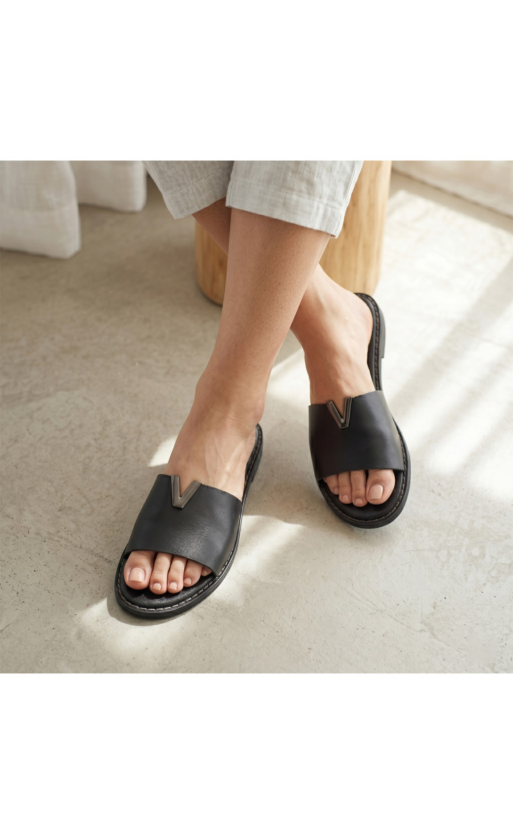 Flat Σανδάλια με Λεπτομέρεια V